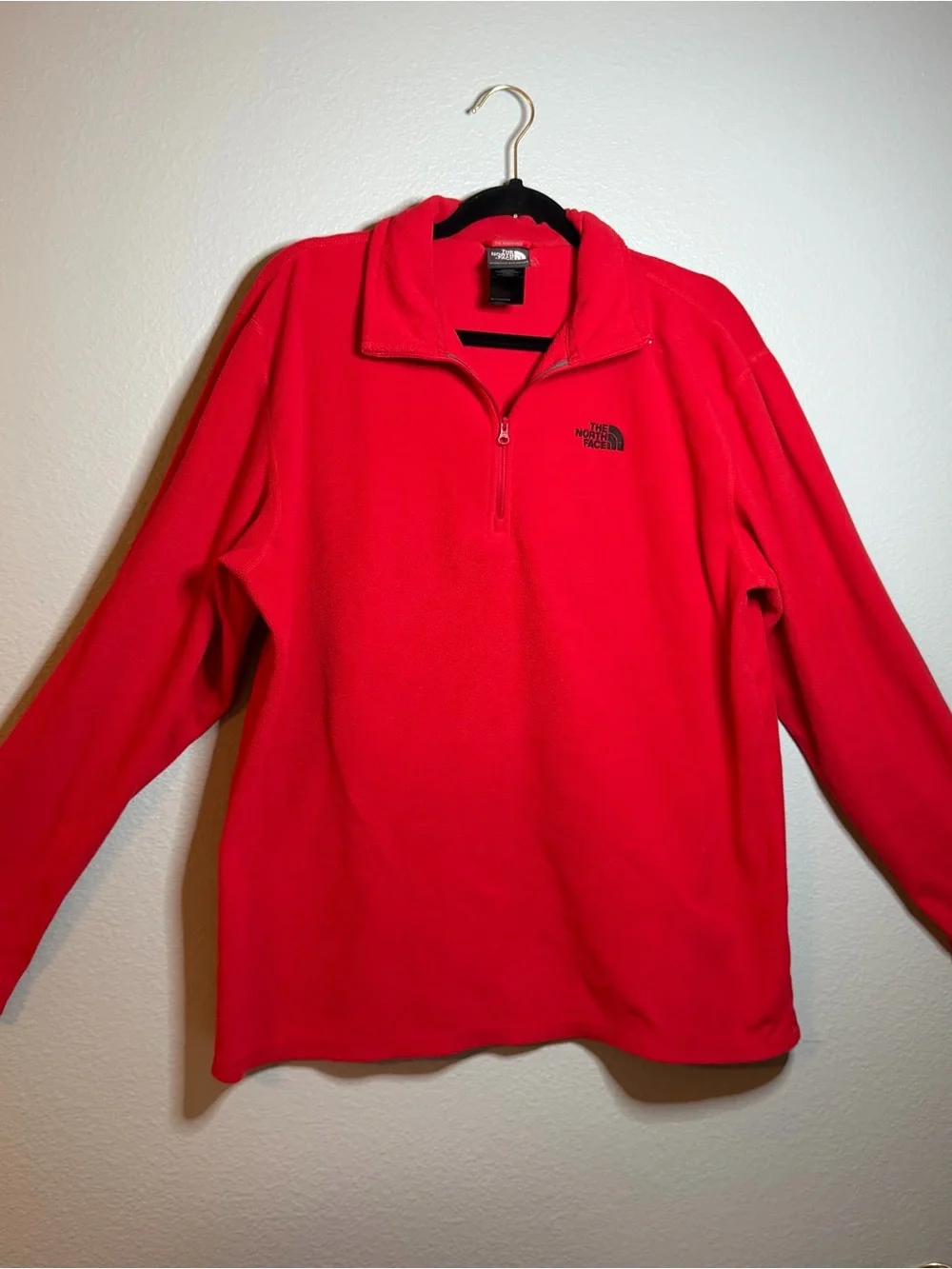 The North Face Men's Bright Red Half-Zip Fleece Pullover